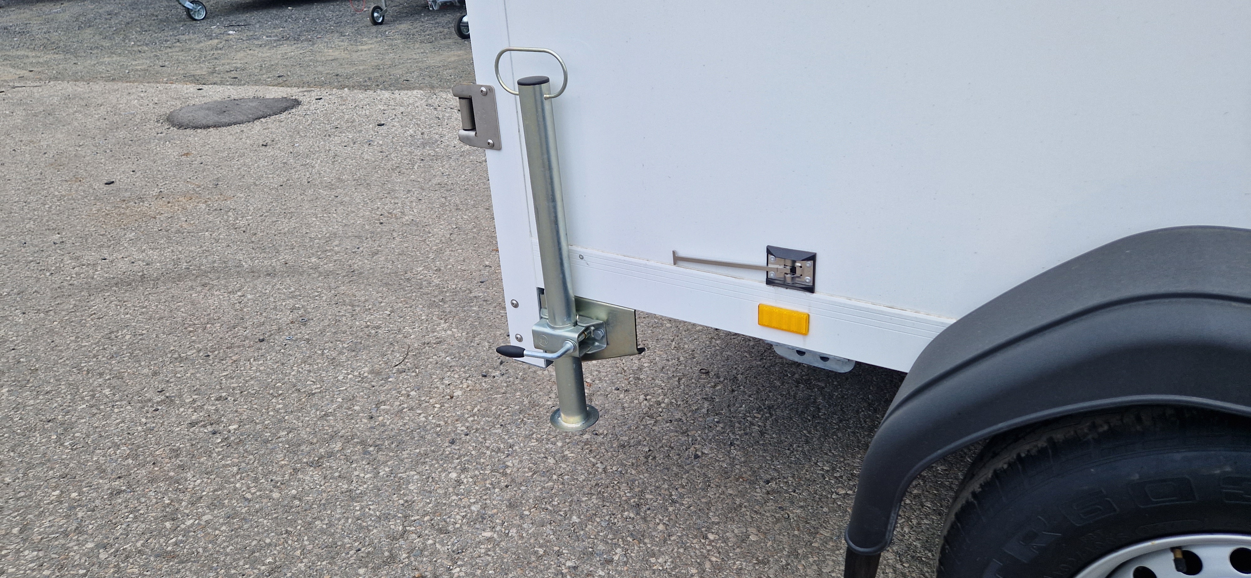 Kofferanhänger, PKW-Anhänger HP 203016-18 HK mit ALU Profil und Sandwichpaneelen 30 mm